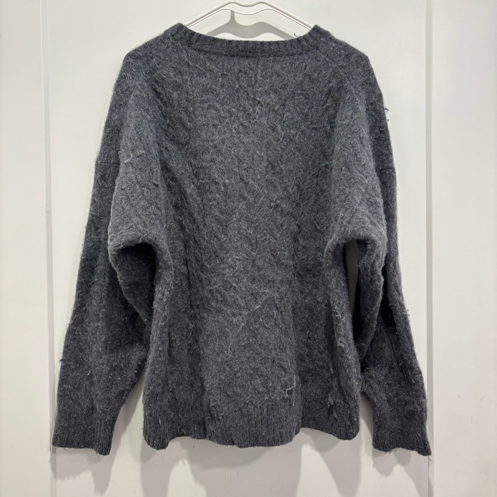 Sunday Best Aritzia Grey Fuzzy Knit Crewneck Sweater Oversized Pullover Large - Picture 5 of 8